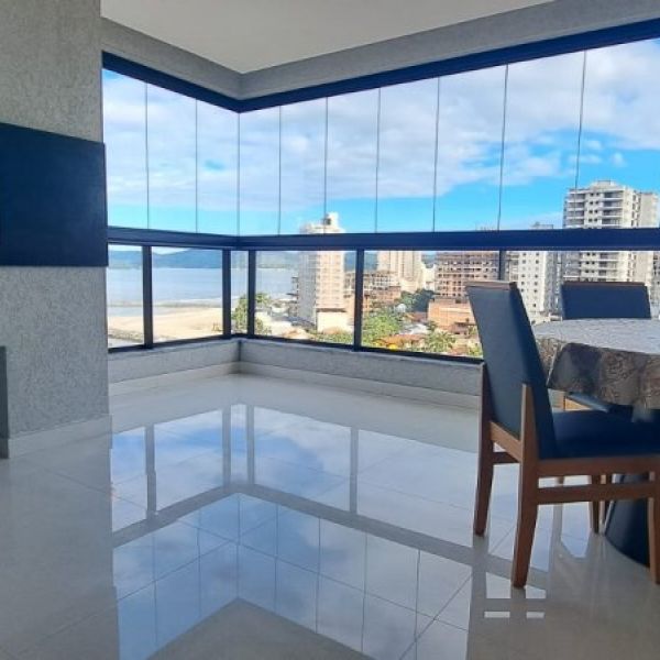 LINDO APARTAMENTO PARA SUAS FRIAS!