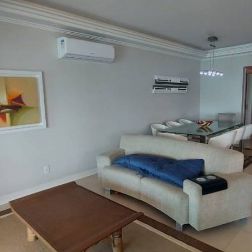 Apartamento Alto Padro, Frente Mar!