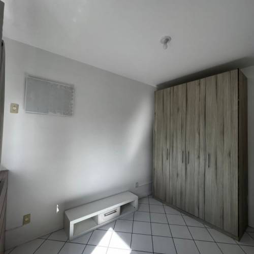 Edificio Tup - Apartamento Semi Mobiliado