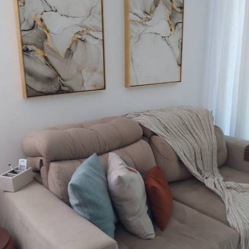 LINDO APARTAMENTO 2 DORMITRIOS (SENDO 1 SUTE)
