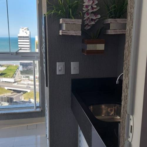 LINDO APARTAMENTO 2 DORMITRIOS (SENDO 1 SUTE)