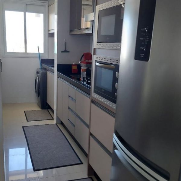 LINDO APARTAMENTO 2 DORMITRIOS (SENDO 1 SUTE)