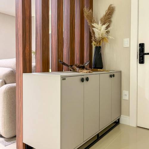 LINDO APARTAMENTO - 3 DORMITRIOS - MEIA PRAIA 