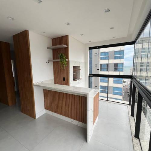 Apartamento com 3 suites 