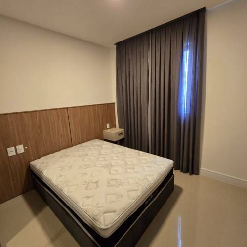 Apartamento com 3 suites 