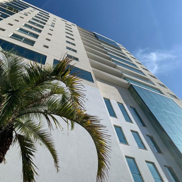 Apartamento 6 Sutes Centro de Itapema