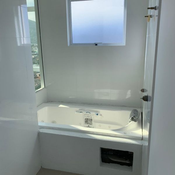 Apartamento 6 Sutes Centro de Itapema